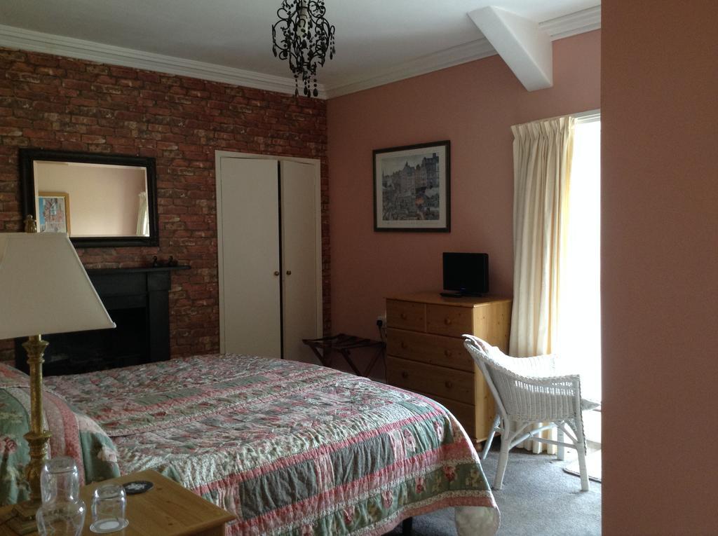 Frondderw Country House Bed & Breakfast Bala Ngoại thất bức ảnh