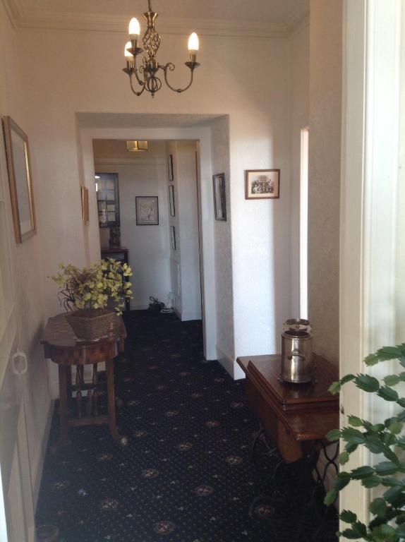 Frondderw Country House Bed & Breakfast Bala Ngoại thất bức ảnh